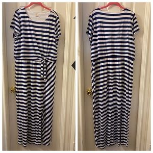 Chicos Navy & White Maxi - Size 3
